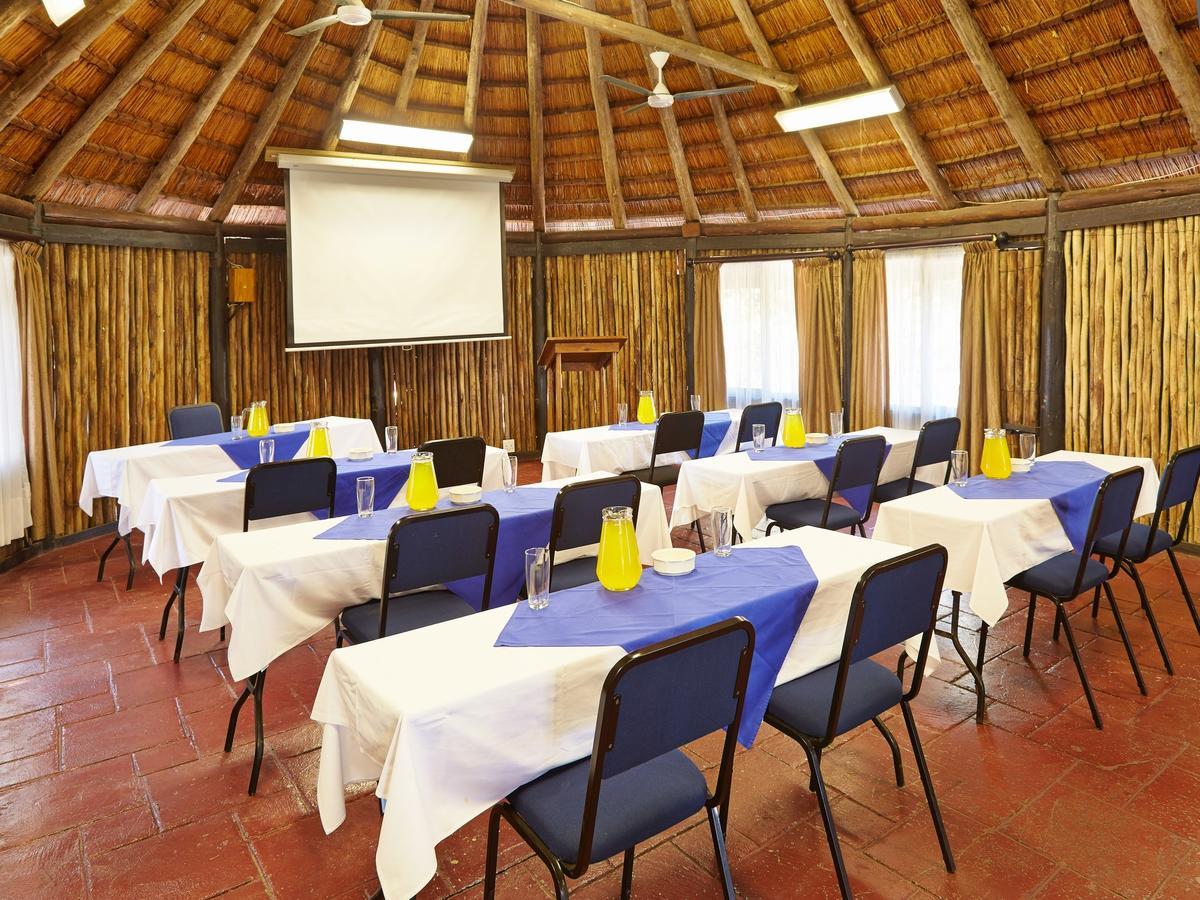 First Group Sodwana Bay Lodge Self Catering Екстер'єр фото